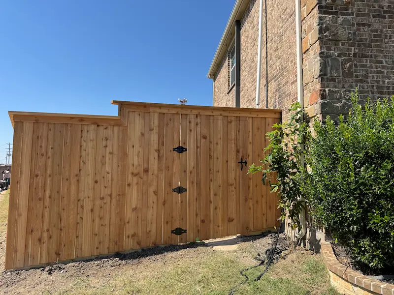 Dallas Wood Fence Contractor